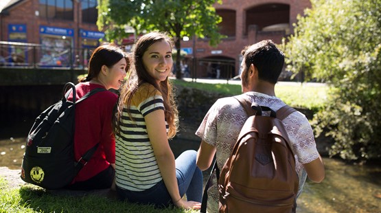 KAPLAN INTERNATIONAL LANGUAGES SALISBURY DİL OKULU