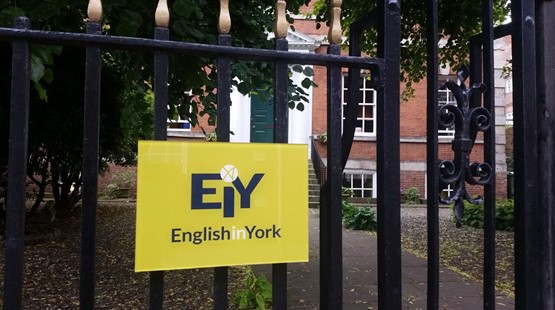 ENGLISH IN YORK DİL OKULU