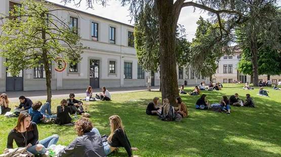 NUOVA ACCADEMIA Dİ BELLE ARTI MILANO